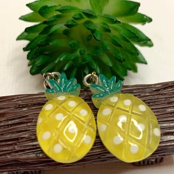 Pineapple Earring, Fruit Earring, Funny Food Earring, Gift Idea, Luau Earring - Picture 3 of 5